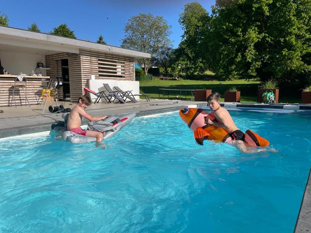 Appartement 5 Personnes Avec Acces Piscine Thyle Exterior foto